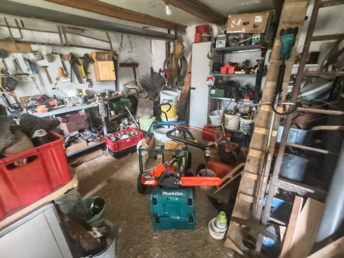 (AAA) Baubiologisch hochwertigst renoviertes Lehm-Ziegelhaus auf großem Grundstück in Alleinlage (CM1705)