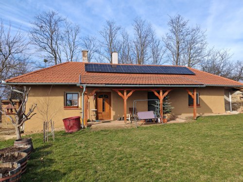 (AAA) Baubiologisch hochwertigst renoviertes Lehm-Ziegelhaus auf großem Grundstück in Alleinlage (CM1705)