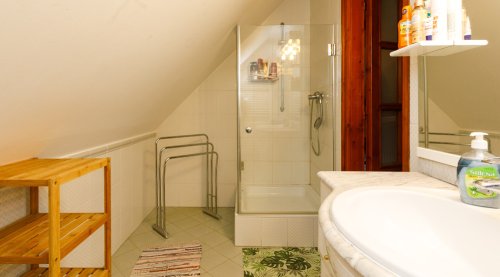 (AAA) Premium-Wohnhaus mit unvergleichlichem Panoramablick auf den Balaton (33880)