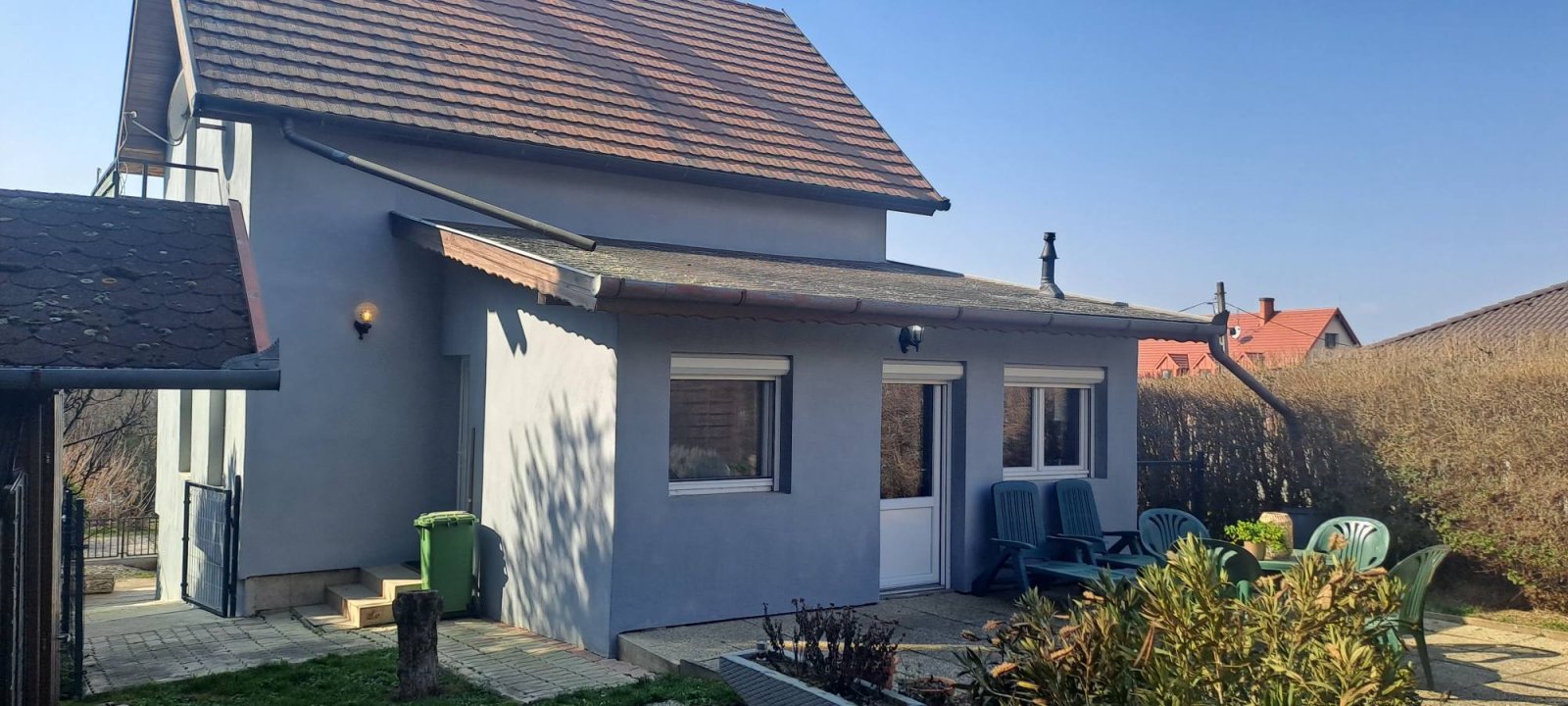 (AAA) Renoviertes Einfamilienhaus in ruhiger &amp; doch zentraler Lage