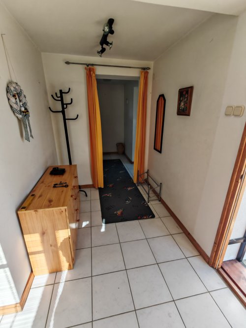 (BAA) Solides Landhaus am Weinberg &amp; zusätzliche Pinze (CM190-5)