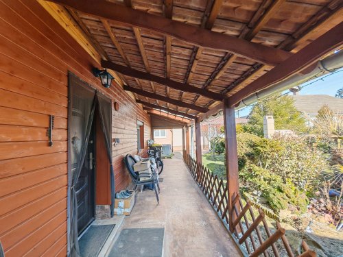 (AAA) Ein liebevoll gepflegtes, geräumiges Einfamilienhaus (RV1420)