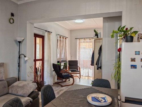 (AAA) Ein liebevoll gepflegtes, geräumiges Einfamilienhaus (RV1420)