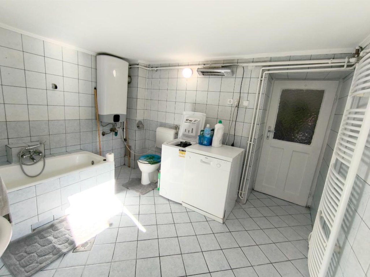 (ABA) Renoviertes Einfamilienhaus in ruhiger, naturnaher Lage (KK2320)