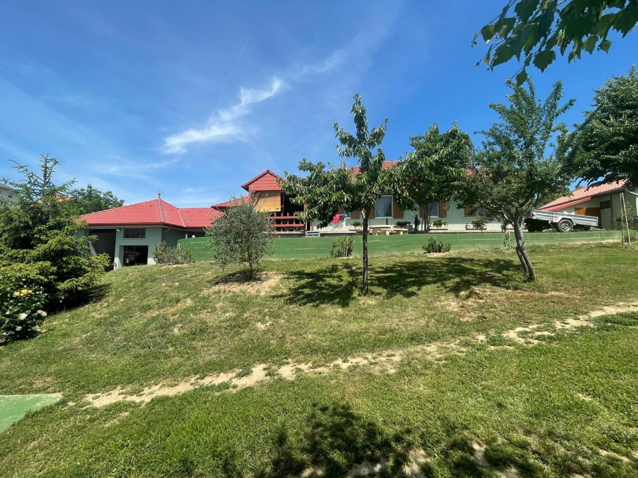 (AAA) Familienhaus mit herrlichem Panoramablick (BI6058-2)