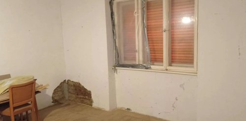 (BCA) Sanierungbedürftiges Dorfhaus an Handwerker günstig abzugeben (CM1501)