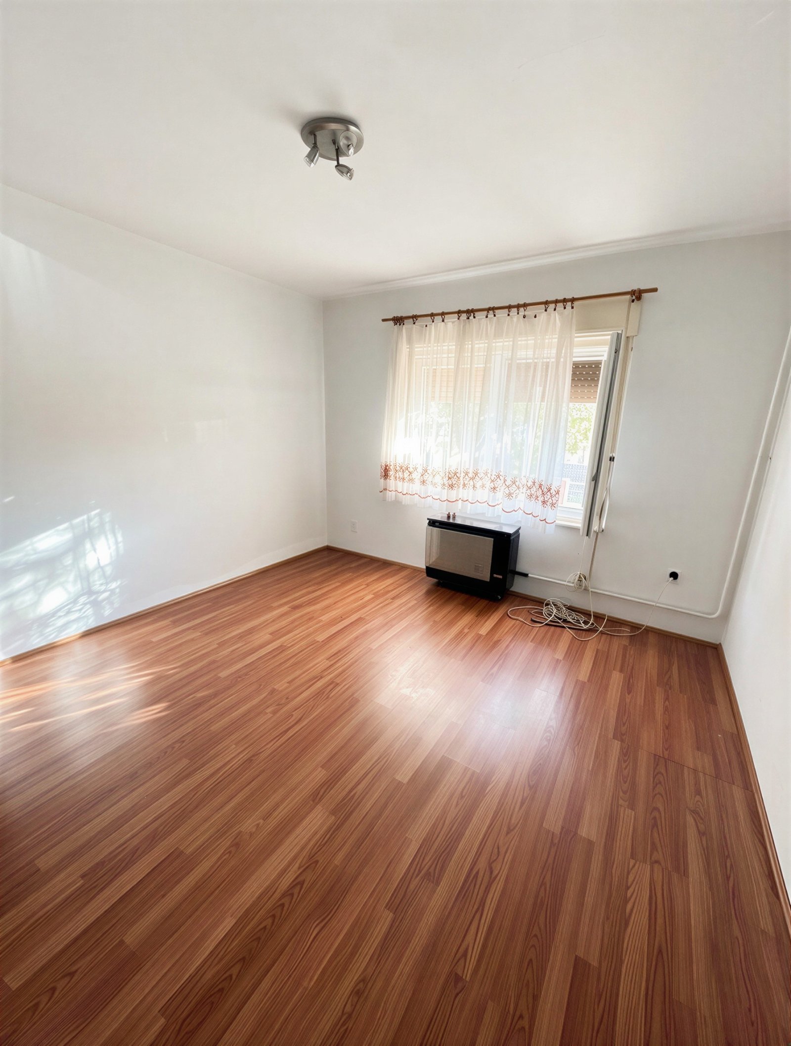 (ABA) Renovierungsbedürftiges Haus in ruhiger Umgebung (BB6298)