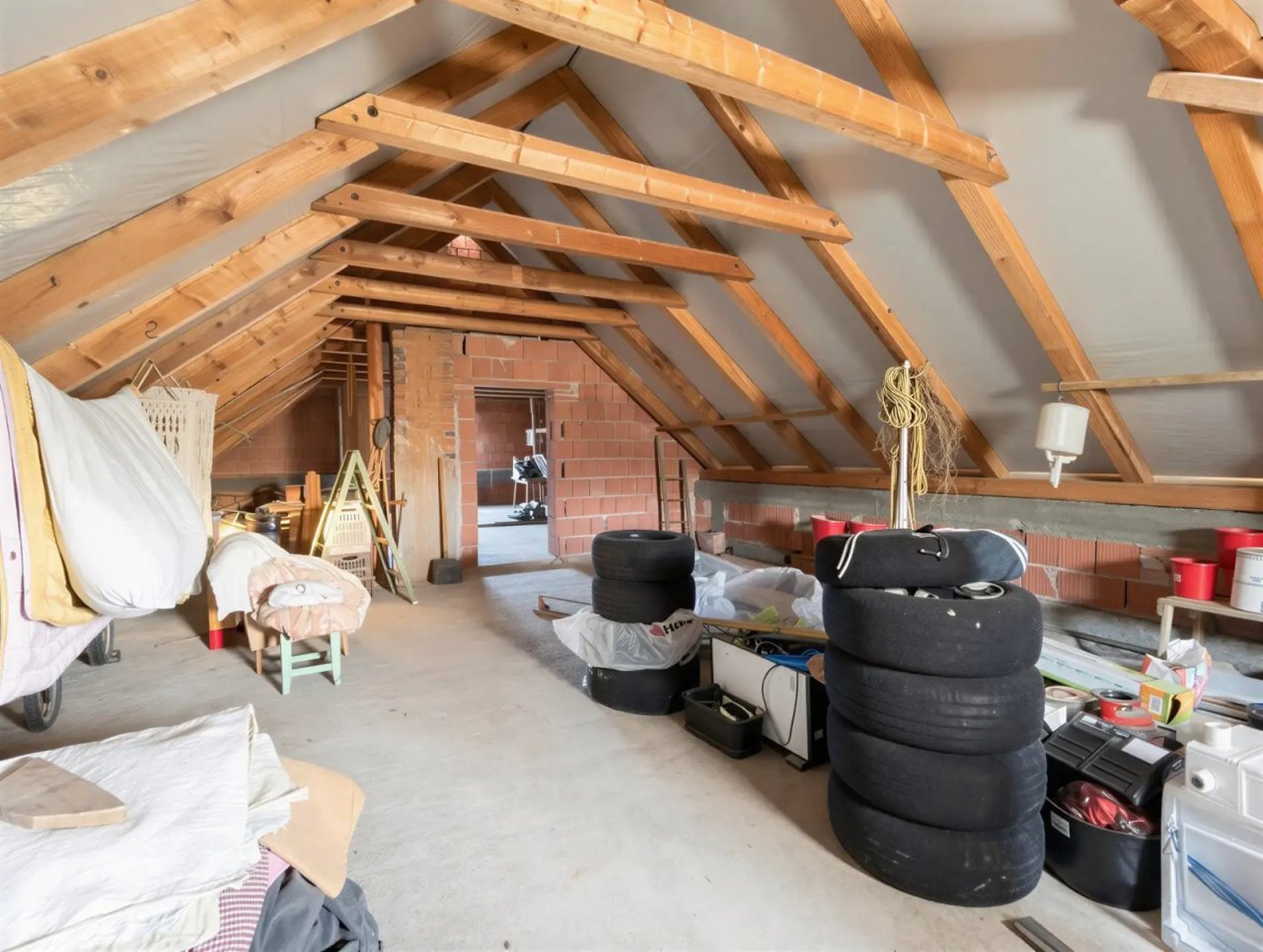 Renoviertes Einfamilienhaus in ruhiger, naturnaher Lage (KK0323)