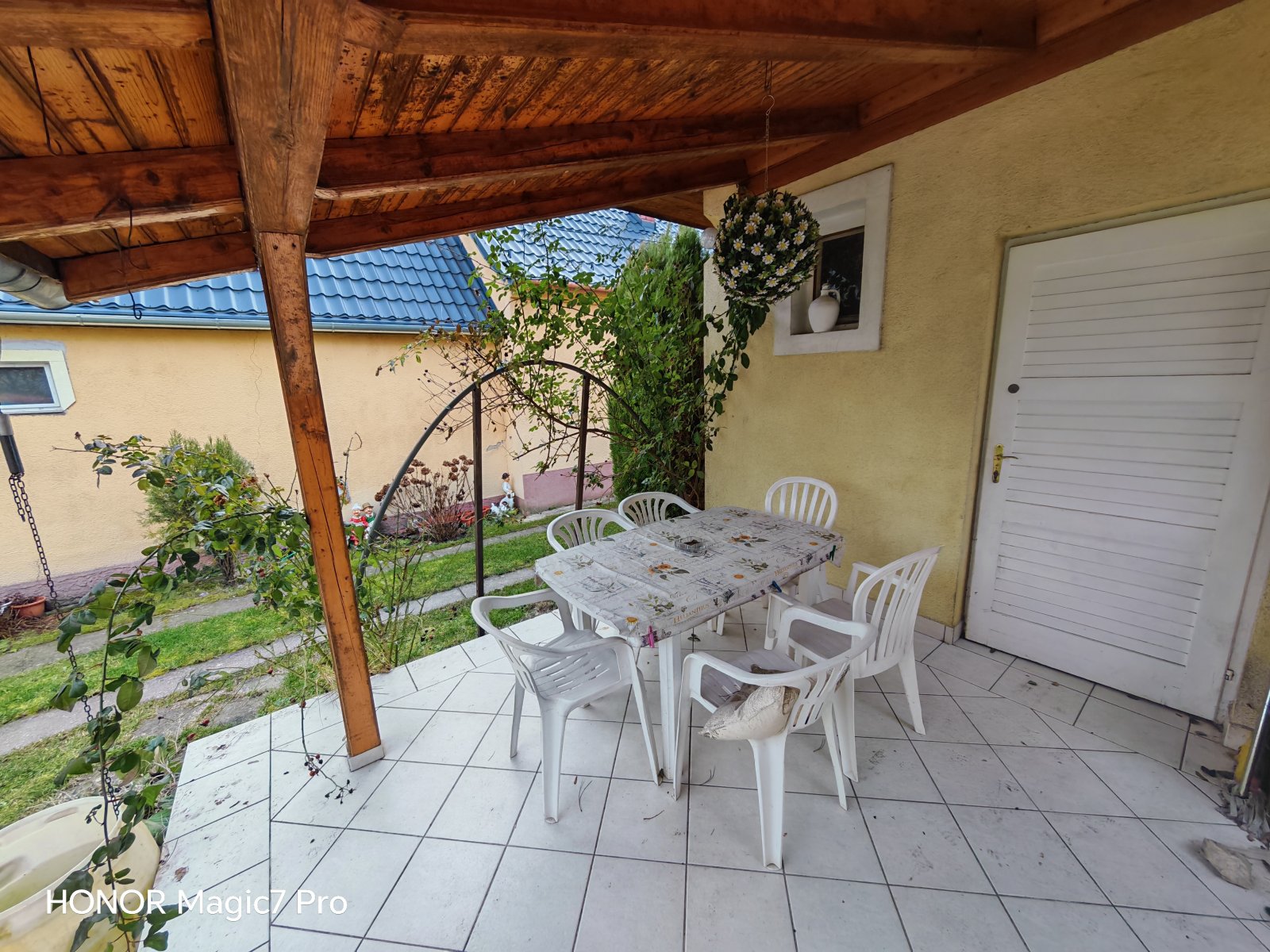 (ABA) Großes Einfamilienhaus in ruhiger Wohngegend