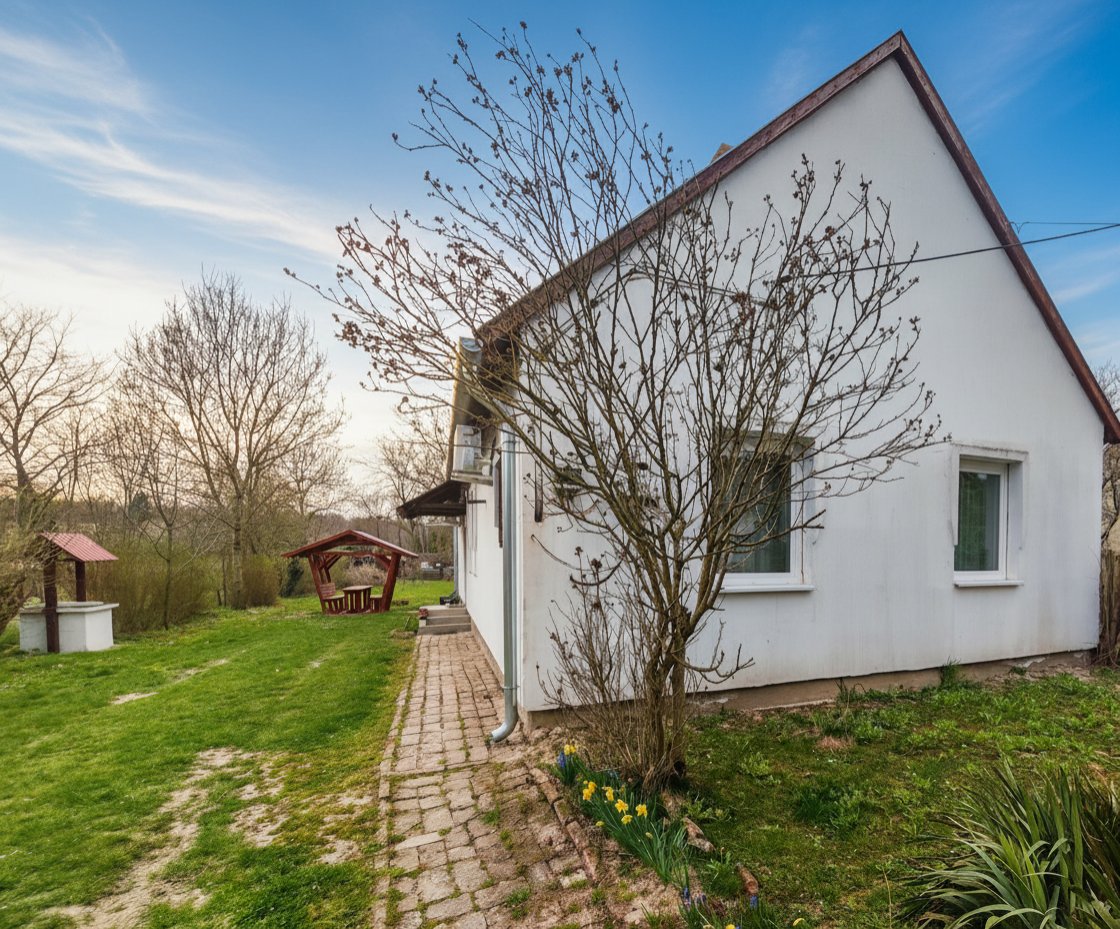 (BAA) Renoviertes Einfamilienhaus in ruhiger, naturnaher Lage (BB0670)