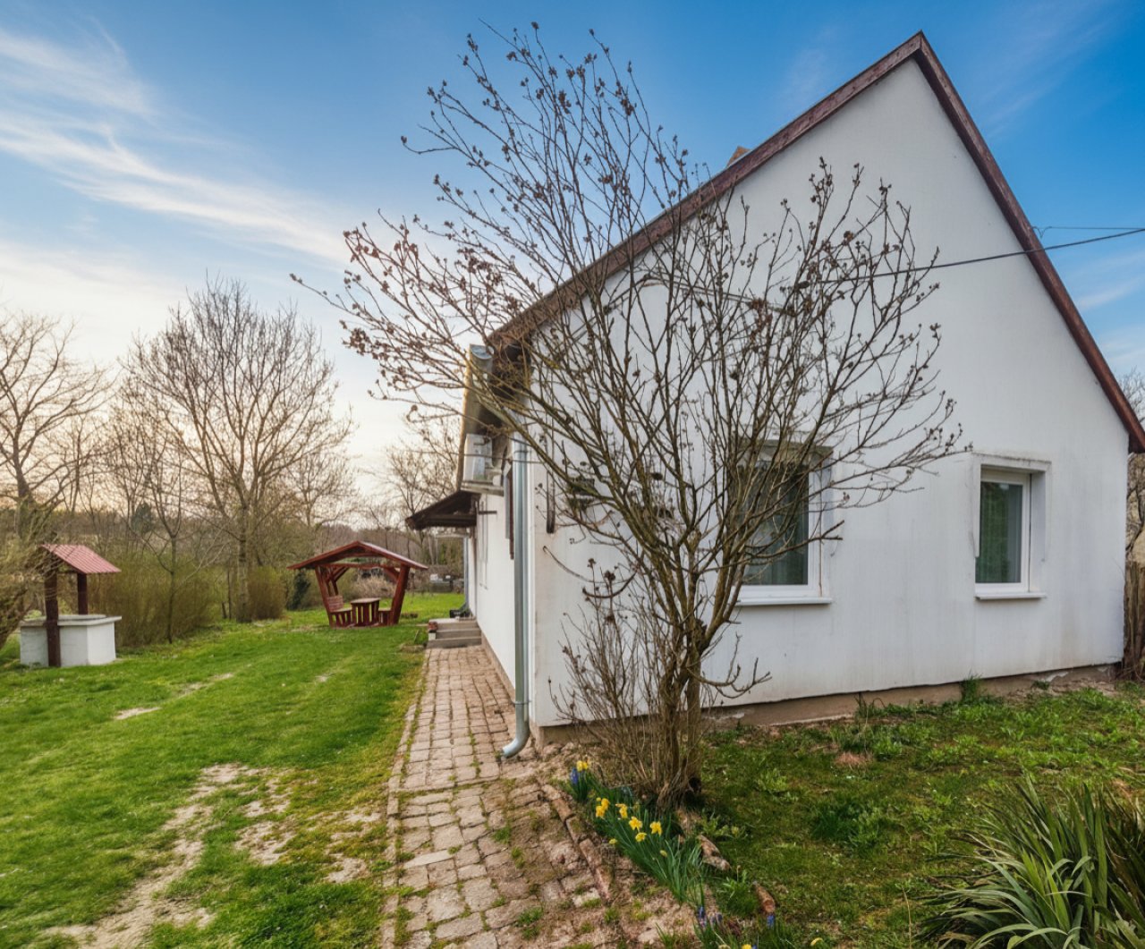 (BAA) Renoviertes Einfamilienhaus in ruhiger, naturnaher Lage (BB0670)