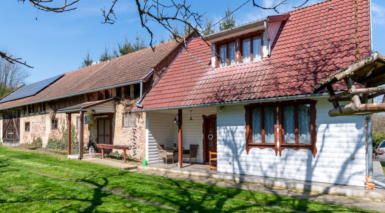 Einfamilienhaus in ruhiger, familienfreundlicher Gegend (33794)