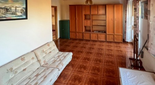 (AAA) Großés Einfamilienhaus in einer ruhigen Straße (33891)