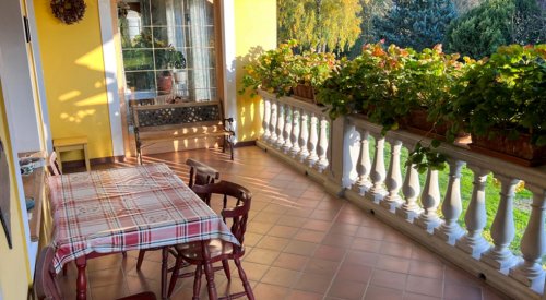 (AAA) Großés Einfamilienhaus in einer ruhigen Straße (33891)