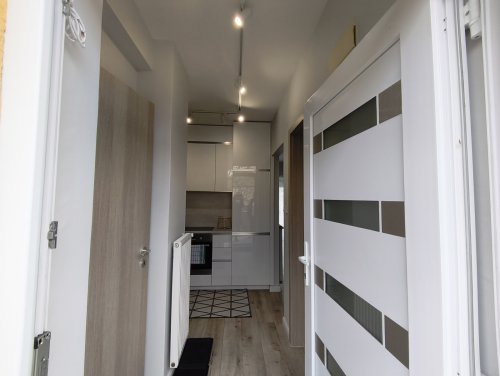 (AAA) Möbeliertes Appartement im Zentrum  mit Tiefgaragenplatz (KK0410)