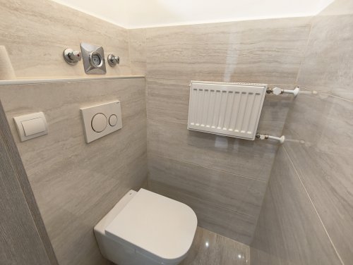 (AAA) Möbeliertes Appartement im Zentrum  mit Tiefgaragenplatz (KK0410)
