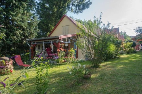 (AAA) Liebevoll renoviertes Bauernhaus in ruhiger Lage mit getrennten Apartment (AAA) (WH1158-2)