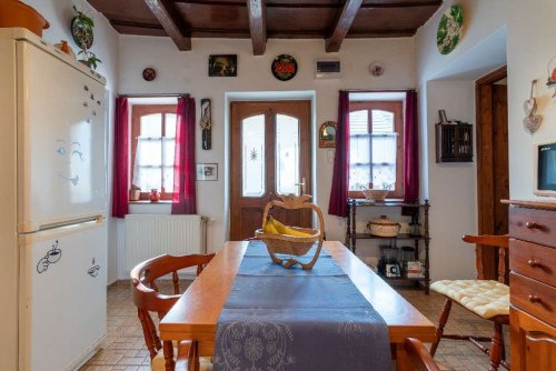 (AAA) Liebevoll renoviertes Bauernhaus in ruhiger Lage mit getrennten Apartment (AAA) (WH1158-2)