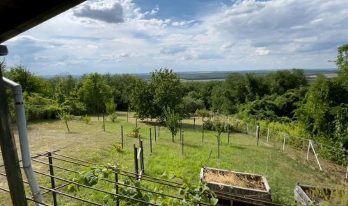 (ABA) Landhaus mit fantastischem Fernblick und großem Garten (CM0816)