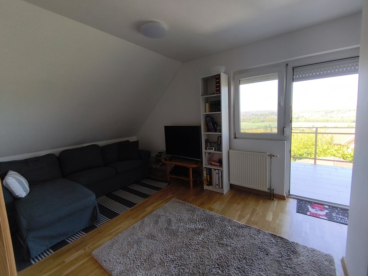 (AAA) Familienhaus mit parkähnlichem Grundstück in außergewöhnlich guter Lage (KK1704-M)