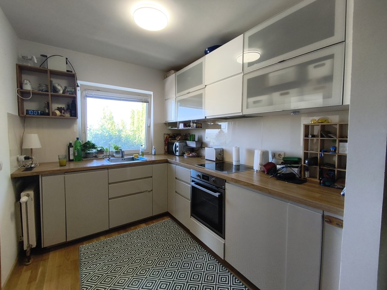 (AAA) Familienhaus mit parkähnlichem Grundstück in außergewöhnlich guter Lage (KK1704-M)