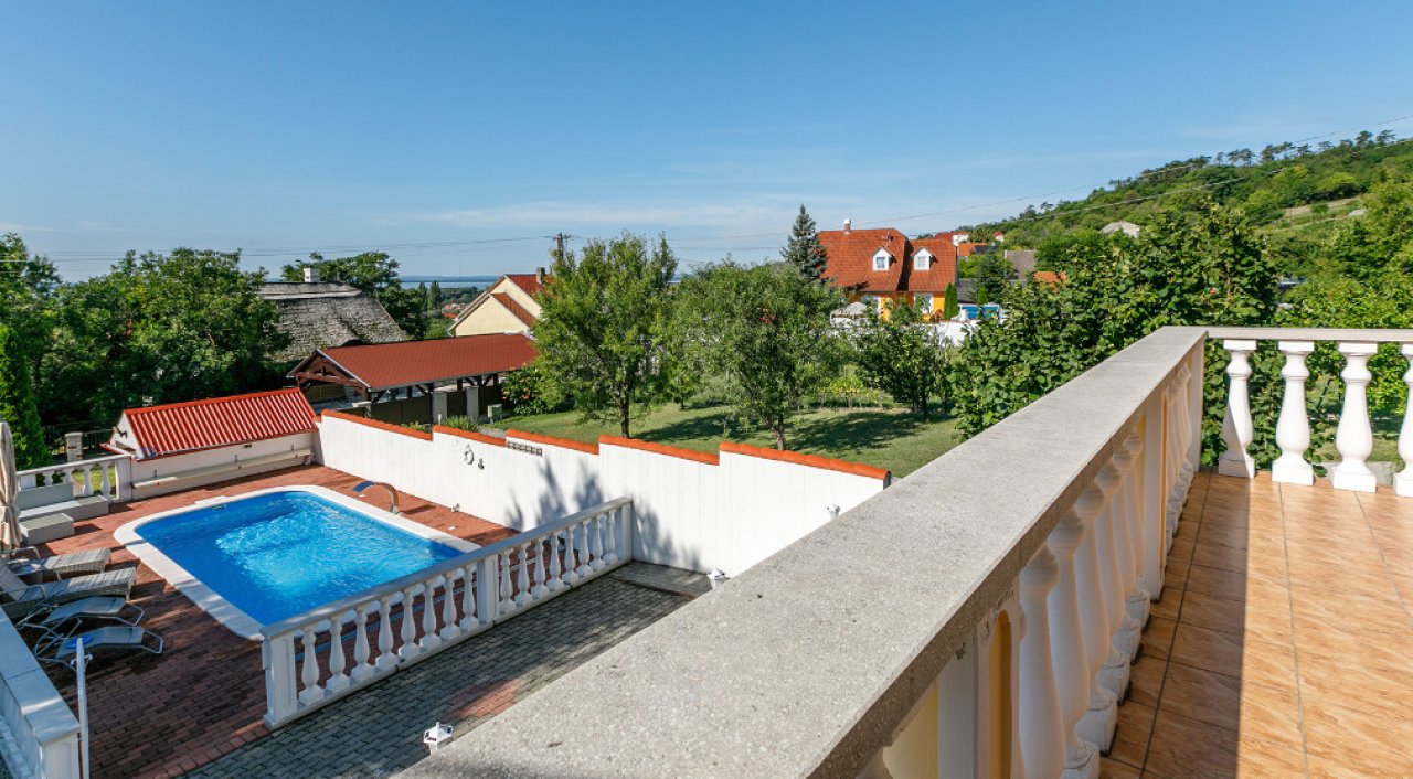 (ABA) Familienhaus mit Balaton-Panorama (33034-2)