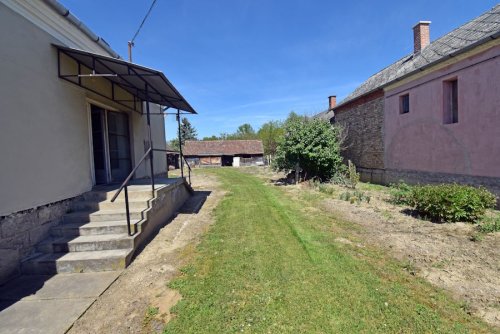 (BBA) Haus in ruhiger Strassse, 800 Meter vom Gyékényes-See entfernt (FER1800)