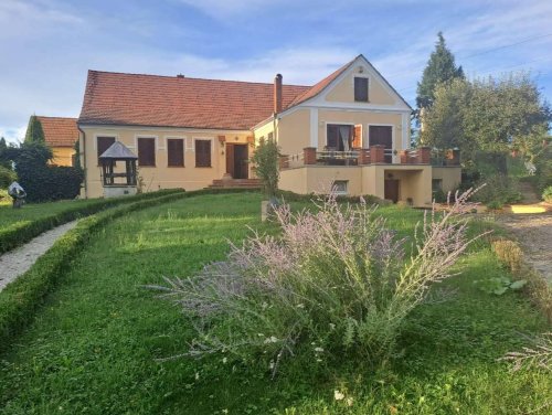 (AAA) Idyllisches Anwesen mit Gästehaus bei Österreich (WH4387)