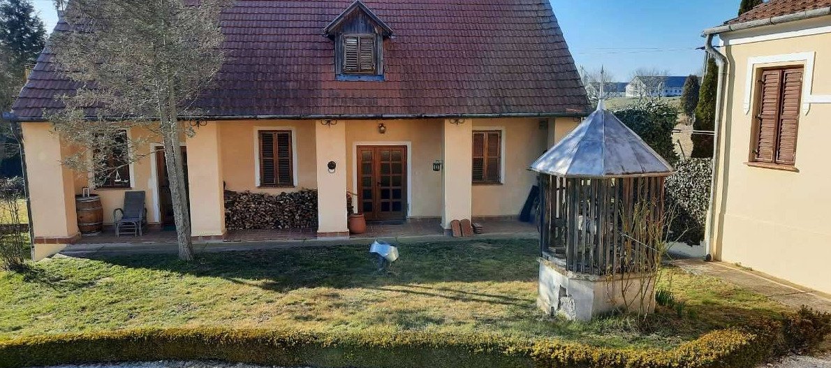 (AAA) Idyllisches Anwesen mit Gästehaus bei Österreich (WH4387)