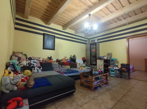(BAA) Zweigenerationen-Familienhaus mit großem Grundstück bei Österreich (RV0518)