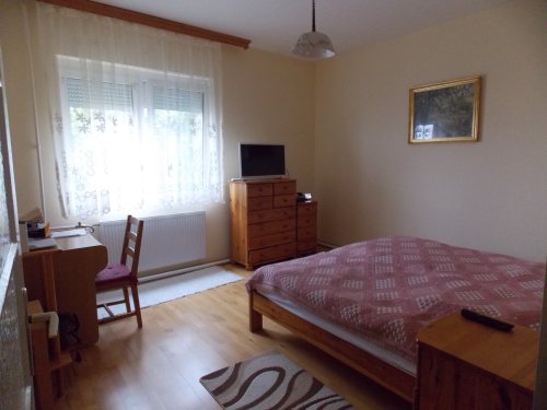 (AAA) Einfamilienhaus mit großem Grundstück für Selbstversorger (FB2605)