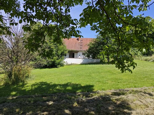(ABA) Solides Landhaus mit großem Grundstück bei Heviz (CM031-5)
