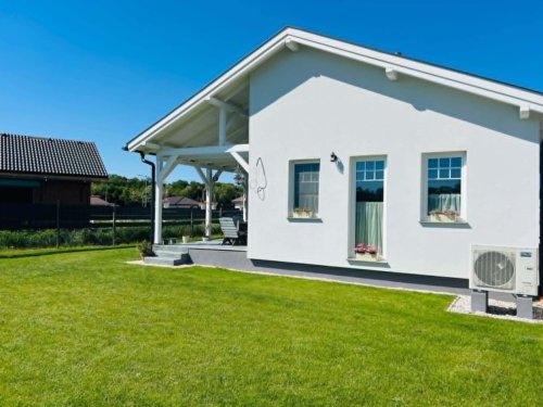 (AAA) Neuwertiges Landhaus mit Thermalwasser !! inmitten von Wäldern &amp; Donaunähe (FB3436)
