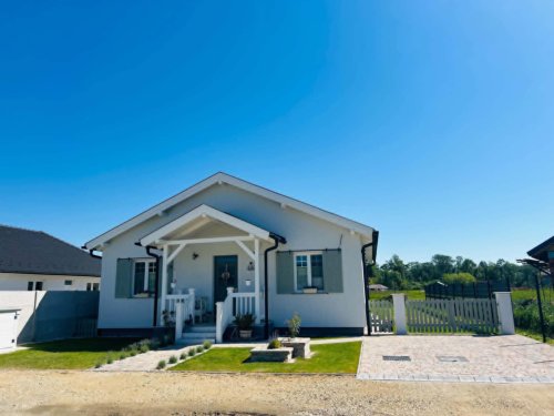 (AAA) Neuwertiges Landhaus mit Thermalwasser !! inmitten von Wäldern &amp; Donaunähe (FB3436)