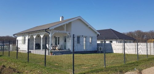 (AAA) Neuwertiges Landhaus mit Thermalwasser !! inmitten von Wäldern &amp; Donaunähe (FB3436)