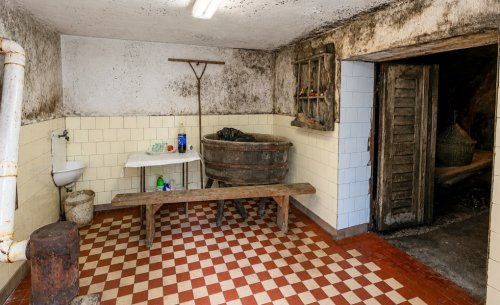 (BCA) Weinberghaus in ruhiger Lage bei Héviz, mit grossen Grundstück (77613)