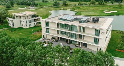 (AAA) Luxeriöses Apartment im besten Golf Resort Ungarns zur Eigennutzung oder Vermietung (ZSB2101)