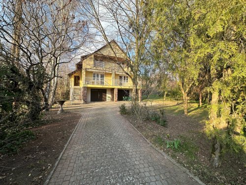 (ABA) Einfamilienhaus am berühmten Nordufer des Balatons (NYV6058)