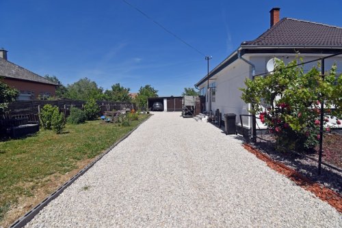 (BAA) Renoviertes Einfamilienhaus in ruhiger, naturnaher Lage (FER2040)