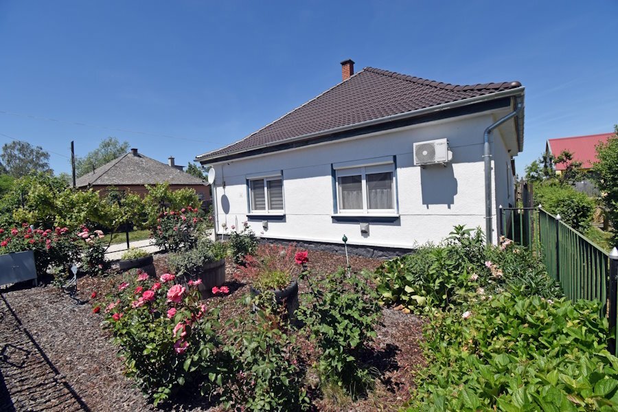 (BAA) Renoviertes Einfamilienhaus in ruhiger, naturnaher Lage