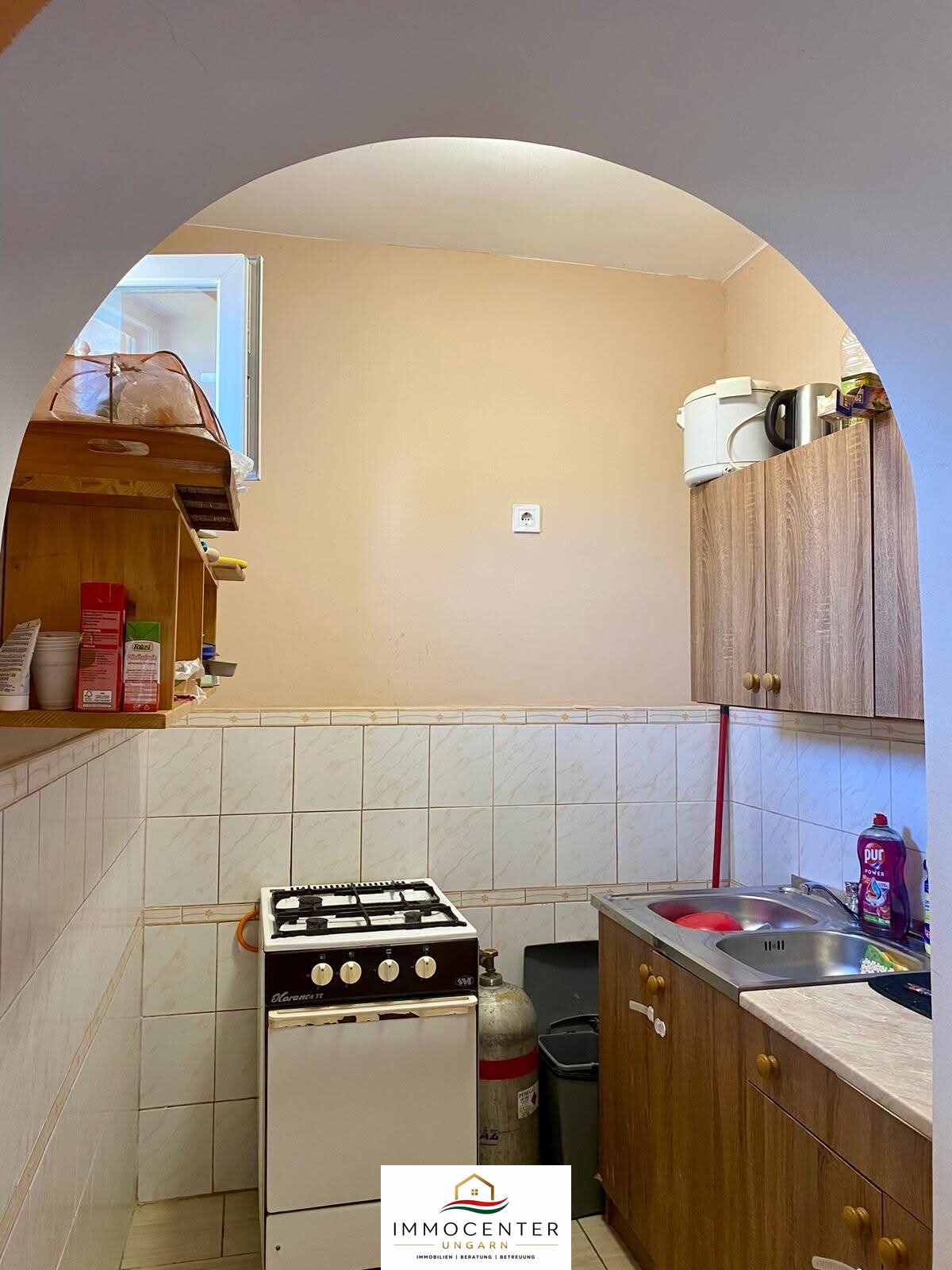 (BBA) Teilrenoviertes Einfamilienhaus in einer ruhigen Lage (KK0602)