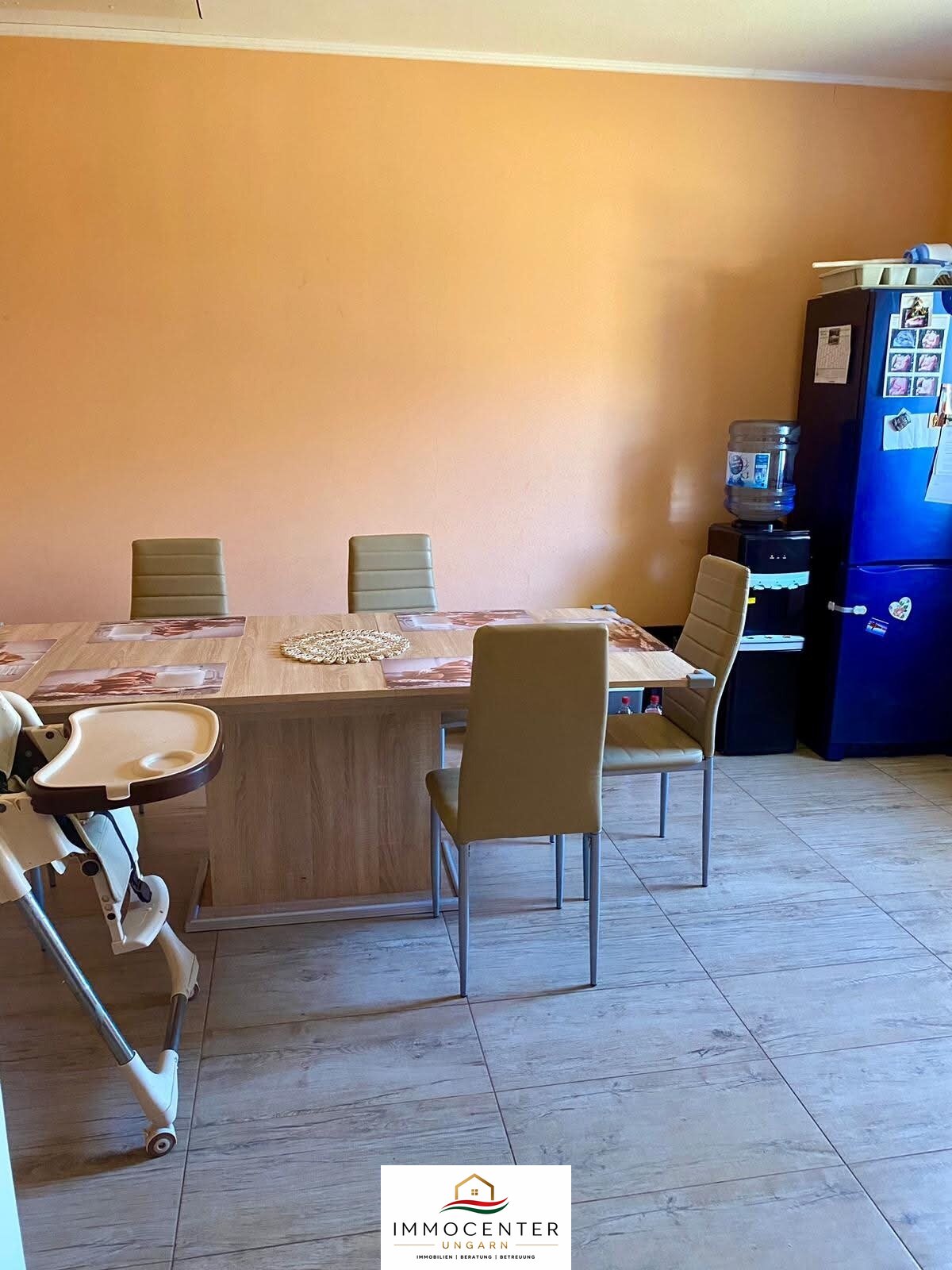 (BBA) Teilrenoviertes Einfamilienhaus in einer ruhigen Lage (KK0602)
