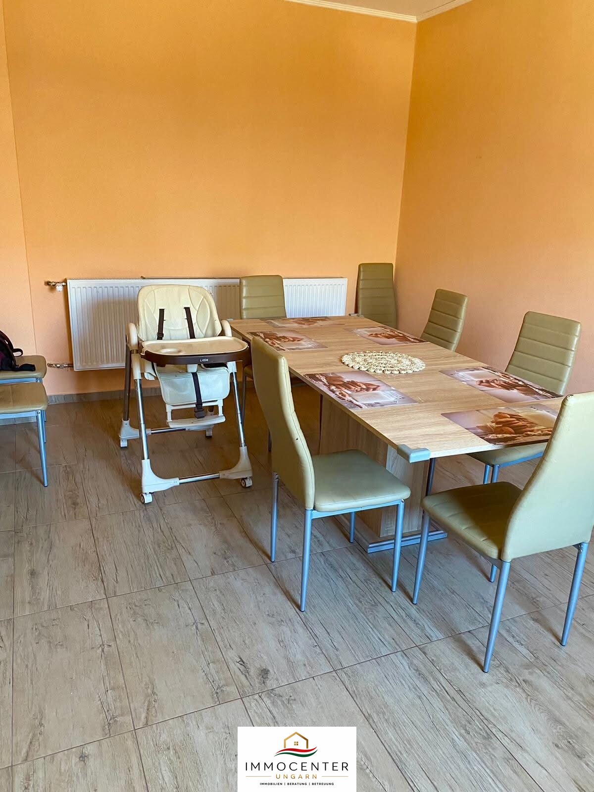 (BBA) Teilrenoviertes Einfamilienhaus in einer ruhigen Lage (KK0602)