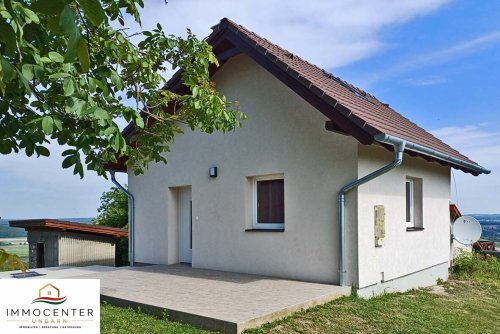 (BBB) Renoviertes kleines Haus auf einem Weinberg langfristig zu vermieten (CM1354)