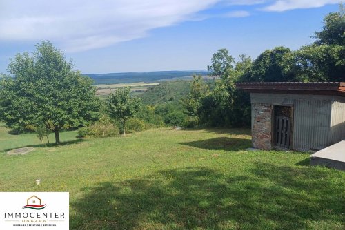 (BBB) Renoviertes kleines Haus auf einem Weinberg langfristig zu vermieten (CM1354)