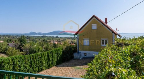 (AAA) Traumhaftes Haus am Balaton-Nordufer (33732)