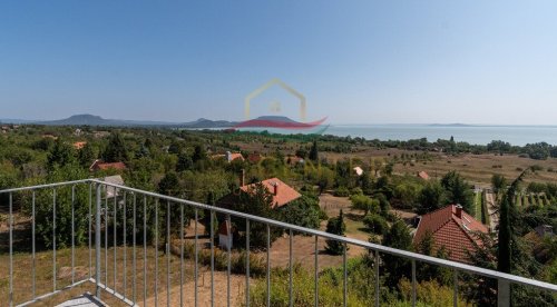 (AAA) Traumhaftes Haus am Balaton-Nordufer (33732)