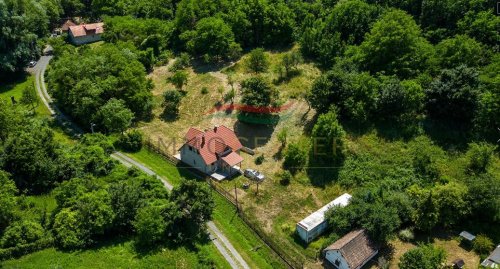(AAA) Renoviertes Einfamilienhaus bei Héviz mit Wald (33635)