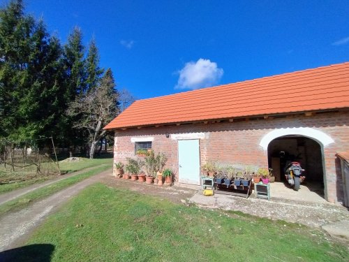 (BAA) Landhaus am Waldrand, ideal für Autarkie &amp; Tierhaltung (RV004-2)