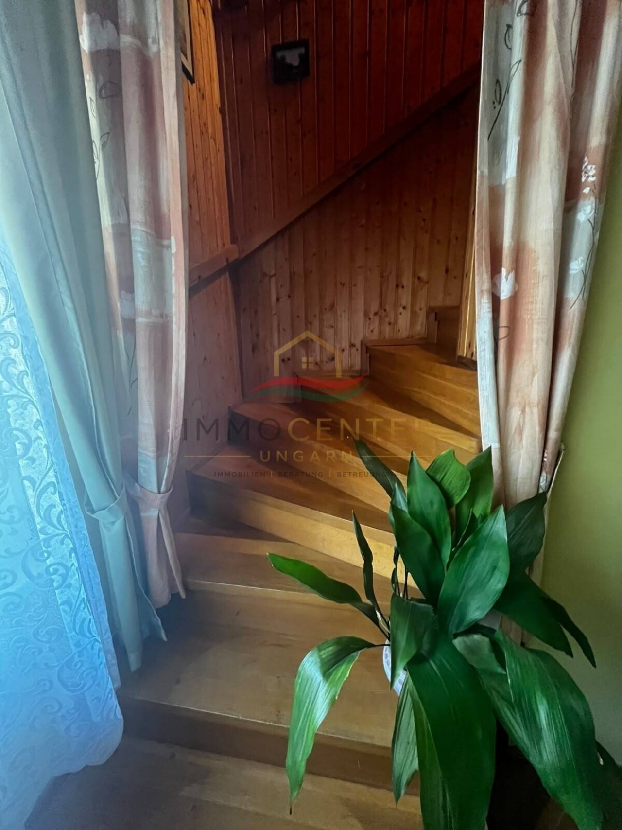 (ABA) Renoviertes Landhaus mit Einlieger-Wohnung &amp; großem Grundstück (HGY6841)